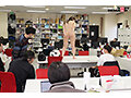 SOD女子社員 中途2年目衣装担当 佐竹。このたび初AV出演！！その後、即全裸業務いたしました。 佐竹夏帆 画像7