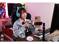 いつでもおま×こ使い放題！ ゲームしながら自由にハメさせてくれるドスケベ引きこもりゲーマー妹 奈築りお 画像4